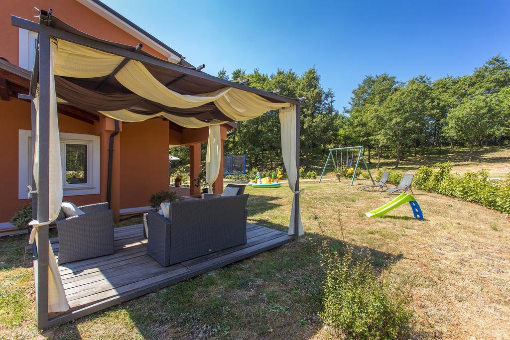 Apartments Matelici Divsici ภายนอก รูปภาพ